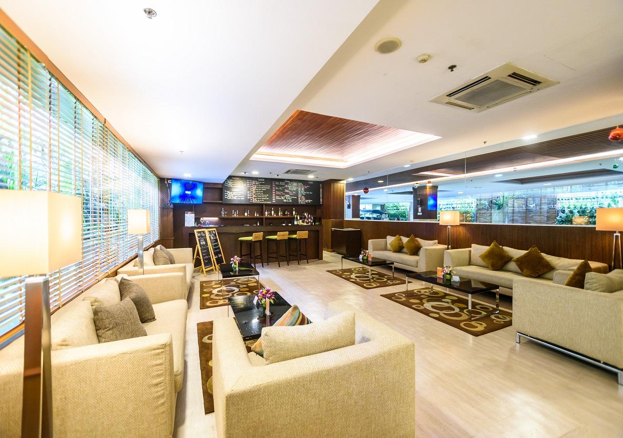 Lohas Residences Sukhumvit 2 Bangkok Exterior photo