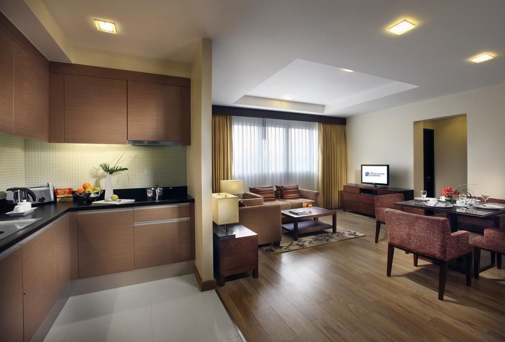Lohas Residences Sukhumvit 2 Bangkok Exterior photo