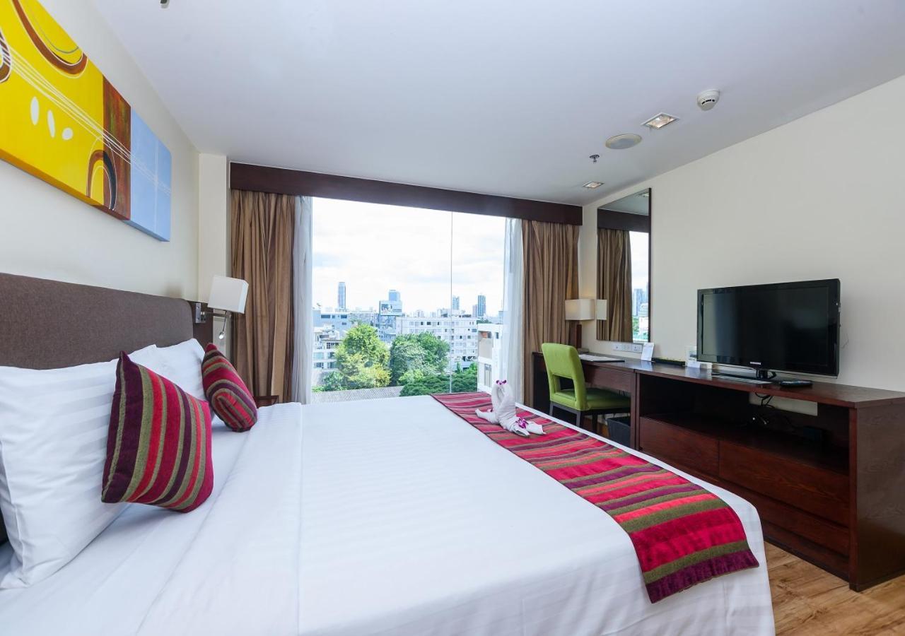 Lohas Residences Sukhumvit 2 Bangkok Exterior photo