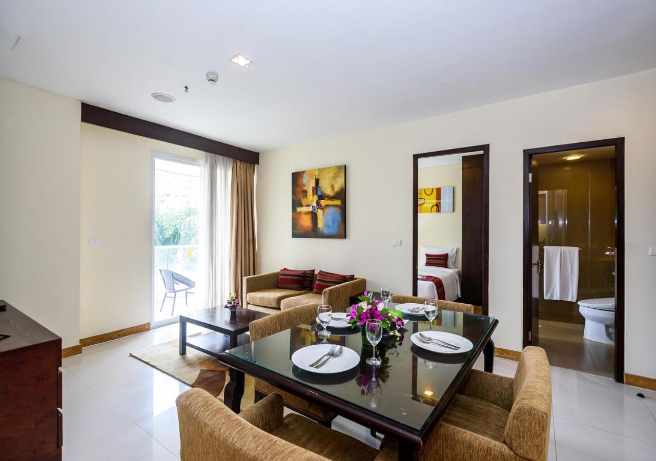 Lohas Residences Sukhumvit 2 Bangkok Exterior photo